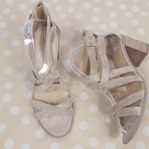 👏 MUST GO Franco Sarto Suede Block Heels